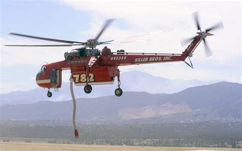 3 killed as firefighting helicopters collide mid-air in Riverside County